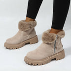 Bottines en fausse fourrure, fermeture latérale, semelle crantée