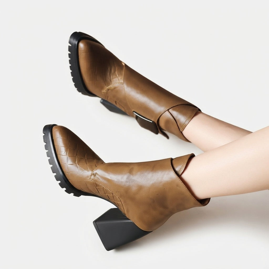 Bottines à talon carré