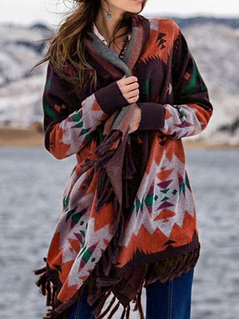 Poncho envolvente azteca bohemio con flecos y manga larga