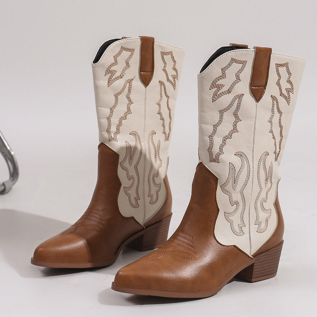 Botas vaqueras western con bordado y tacón cuadrado