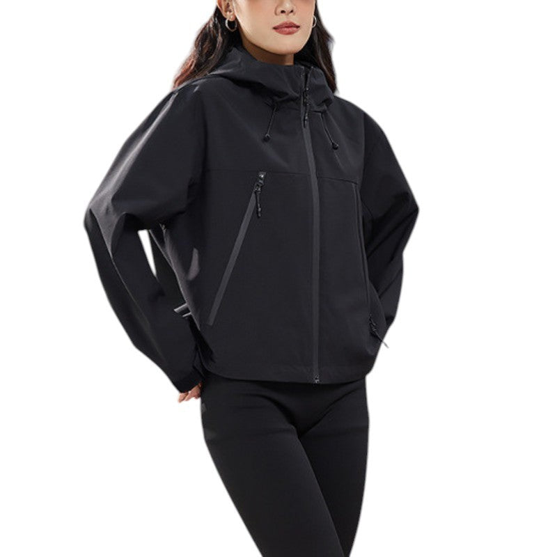 Veste coupe-vent de randonnée à capuche Cropped